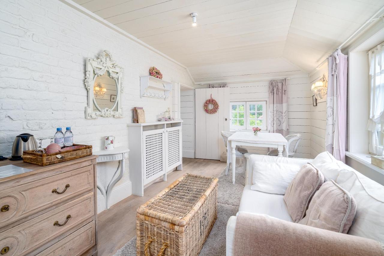 Guesthouse B&B De Loverlij Varsenare Eksteriør billede
